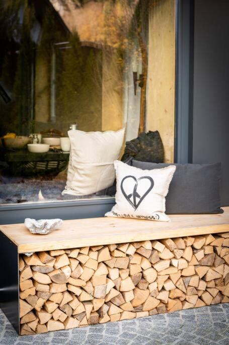 Basecamp Salzkammergut - Exklusives Apartment Mitten Im Salzkammergut Saint Wolfgang المظهر الخارجي الصورة